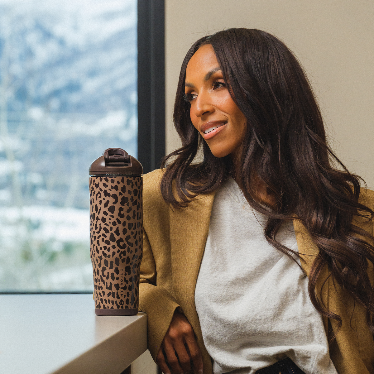 brown-leopard-32oz-946ml-y4 Ease32-BrownLeopard-WPI-8.png